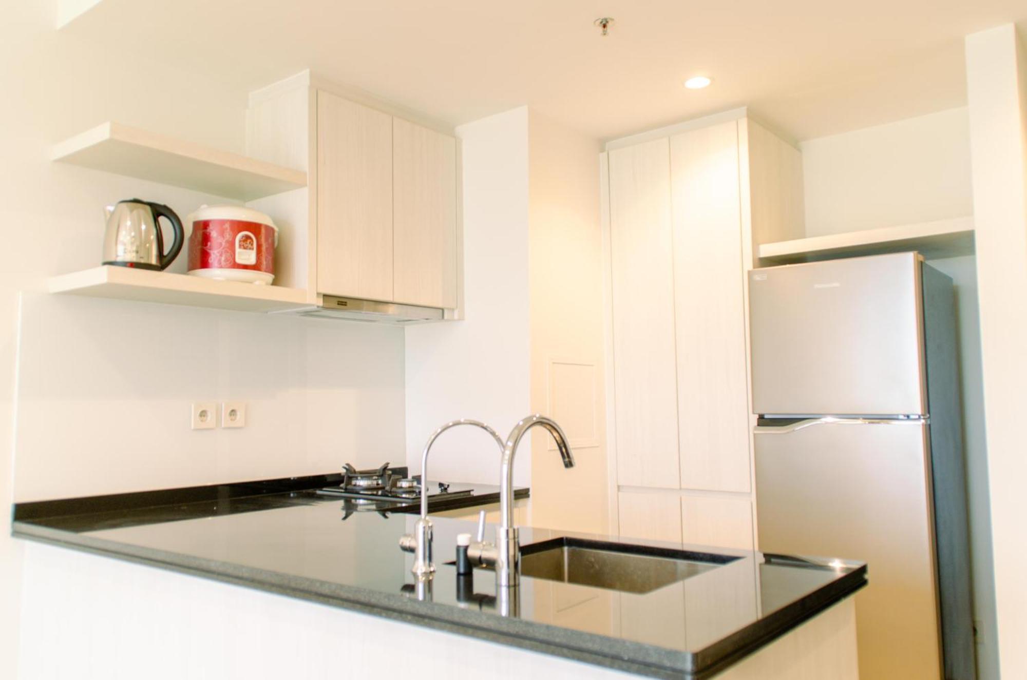 Super Homey And Clean 1Br Apartment At Branz Bsd By Travelio Tangerang Exterior foto